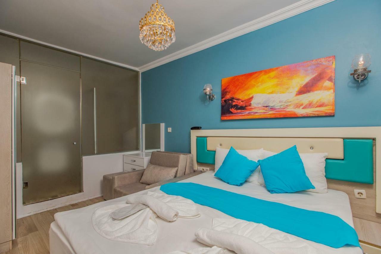 Royal Family Hotel Istanbul Eksteriør billede